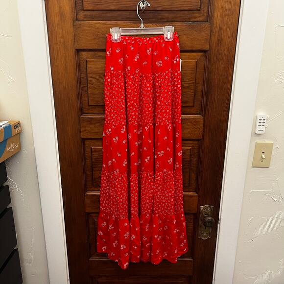 Altar'd State Dresses & Skirts - Altar'd State Women's XS Skirt Fleur Floral Maxi Red and Ivory NWT's $74